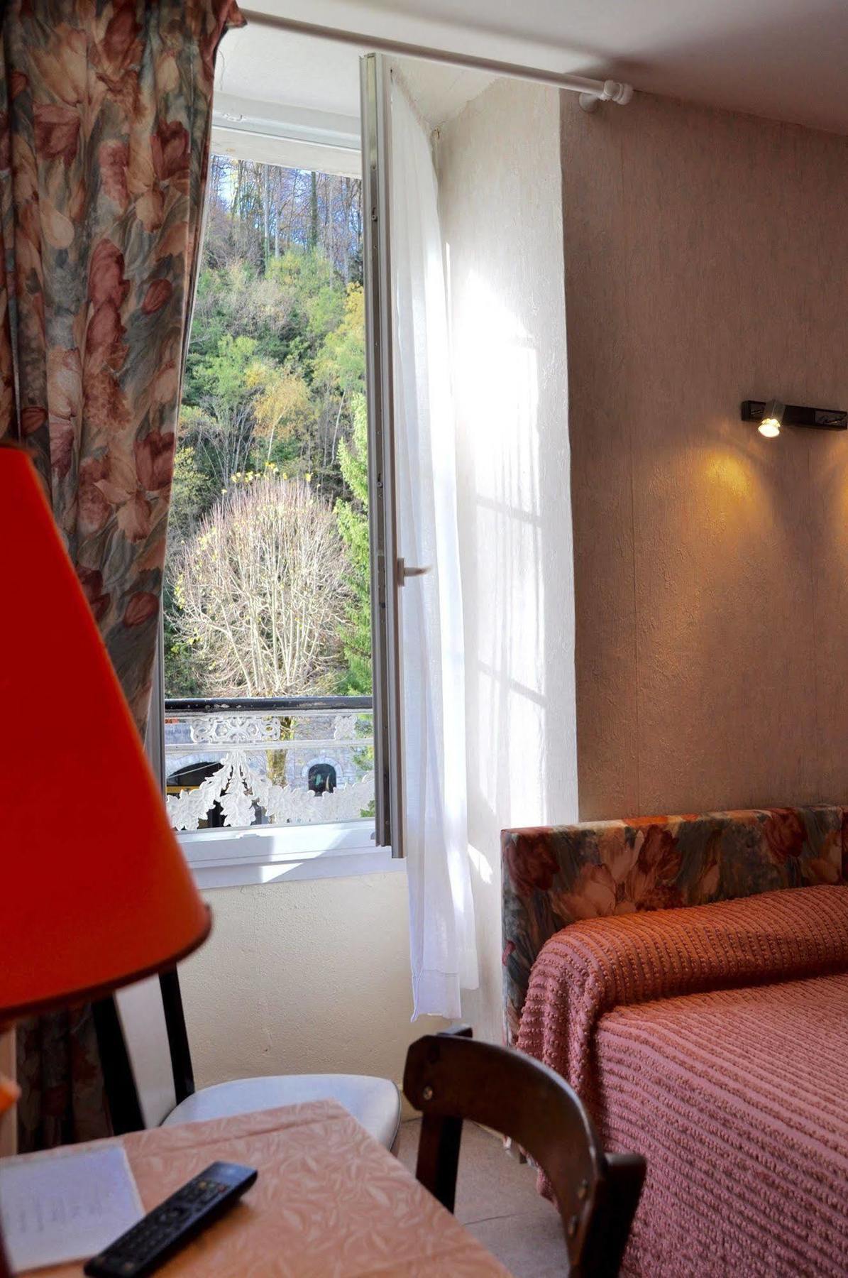 Hotel Des Eaux-Bonnes Esterno foto